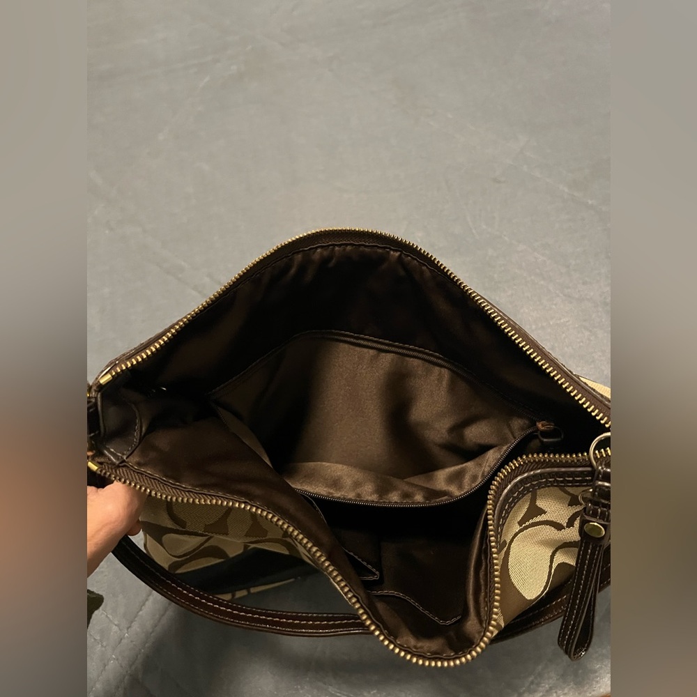 Coach Vintage Cursive Creed Signature canvas large tan brown tote/shoulder bag - Picture 5 of 9
